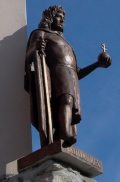 Mátyás király szobra Révkomáromban az Európa Udvarban (fotó:
                        Vimola Ágnes)