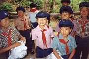 Észak-koreai úttörők(fotó: Konkoly-Thege György)