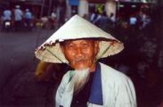 Idős vietnámi férfi(fotó: Konkoly-Thege György)